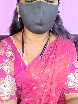 Snapshot of tamilammukuttyy chatting on January 11, 2026, 3:33 am tamilammukuttyy online show from January 11, 2026, 3:33 am