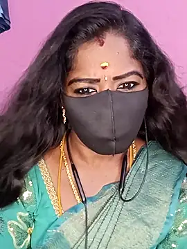 Snapshot of tamilammukuttyy chatting on February 14, 2026, 7:27 am tamilammukuttyy online show from February 14, 2026, 7:27 am