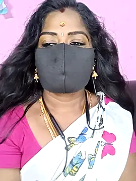 Snapshot of tamilammukuttyy chatting on March 9, 2026, 5:22 am tamilammukuttyy online show from March 9, 2026, 5:22 am