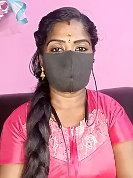 Snapshot of tamilammukuttyy chatting on March 12, 2026, 5:19 pm tamilammukuttyy online show from March 12, 2026, 5:19 pm
