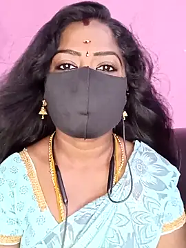 Snapshot of tamilammukuttyy chatting on March 19, 2026, 1:53 am tamilammukuttyy online show from March 19, 2026, 1:53 am