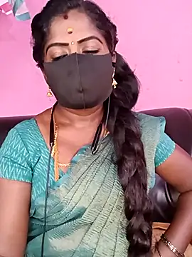 Snapshot of tamilammukuttyy chatting on March 24, 2026, 11:59 am tamilammukuttyy online show from March 24, 2026, 11:59 am