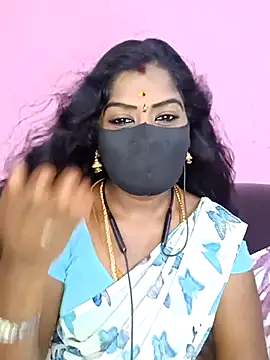 Snapshot of tamilammukuttyy chatting on April 10, 2026, 4:28 am tamilammukuttyy online show from April 10, 2026, 4:28 am