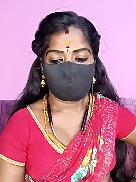 Snapshot of tamilammukuttyy chatting on April 19, 2026, 4:28 pm tamilammukuttyy online show from April 19, 2026, 4:28 pm