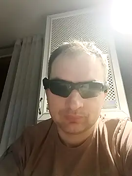 Snapshot of SummerArthur chatting on September 17, 2025, 5:36 pm SummerArthur online show from September 17, 2025, 5:36 pm