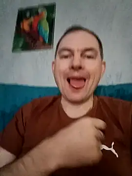 Snapshot of SummerArthur chatting on November 3, 2025, 7:09 am SummerArthur online show from November 3, 2025, 7:09 am