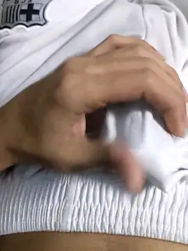 Bangladeshi Big male online show from December 15, 2025, 5:17 pm