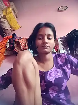 Hot Mayra  online show from November 3, 2025, 5:52 am