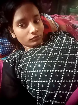 Hot Mayra  online show from November 13, 2025, 4:44 am