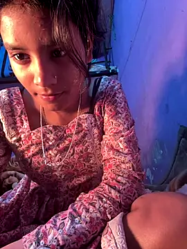 Hot Mayra  online show from December 17, 2025, 6:19 am