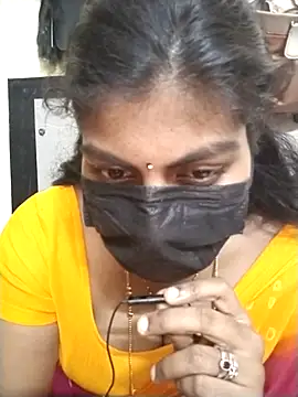 Snapshot of Nithiila chatting on January 8, 2026, 6:16 am Nithiila online show from January 8, 2026, 6:16 am