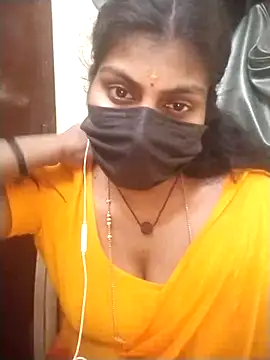 Snapshot of Nithiila chatting on February 25, 2026, 3:43 pm Nithiila online show from February 25, 2026, 3:43 pm