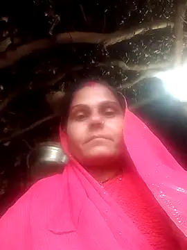 Snapshot of Hot_rachnasexy chatting on December 18, 2025, 1:55 am Hot rachnasexy online show from December 18, 2025, 1:55 am