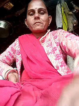 Snapshot of Hot_rachnasexy chatting on December 22, 2025, 5:04 am Hot rachnasexy online show from December 22, 2025, 5:04 am