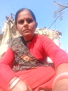 Snapshot of Hot_rachnasexy chatting on January 15, 2026, 5:01 am Hot rachnasexy online show from January 15, 2026, 5:01 am