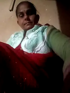 Snapshot of Hot_rachnasexy chatting on February 8, 2026, 11:52 pm Hot rachnasexy online show from February 8, 2026, 11:52 pm