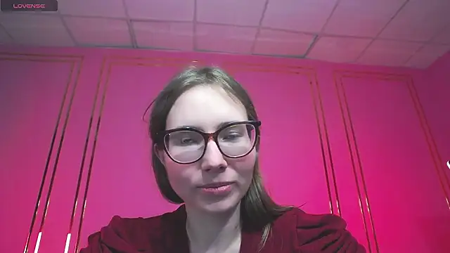 JessieJuss online show from March 12, 2026, 7:42 pm