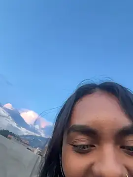 Snapshot of GiorgiaLuxee chatting on November 9, 2025, 10:52 pm GiorgiaLuxee online show from November 9, 2025, 10:52 pm