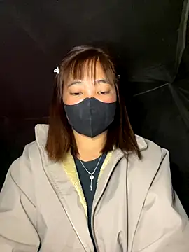 delwyn- online show from December 1, 2025, 4:45 pm