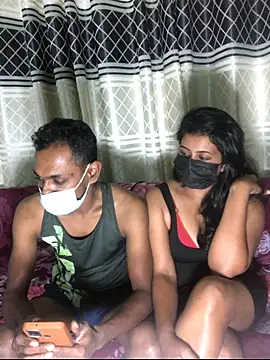 Snapshot of funcouplesl chatting on December 19, 2025, 4:47 pm funcouplesl online show from December 19, 2025, 4:47 pm