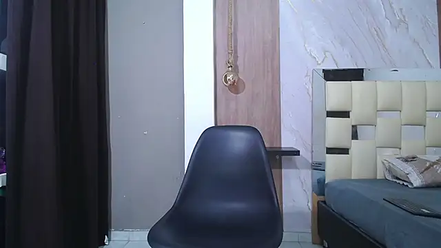 taylor collins  online show from September 17, 2025, 9:27 pm