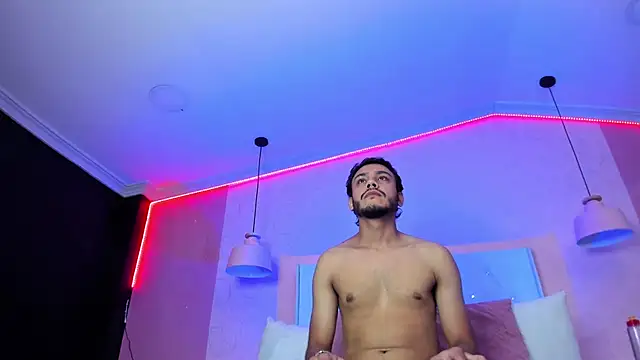 Boss Domiinator online show from March 18, 2026, 1:03 pm