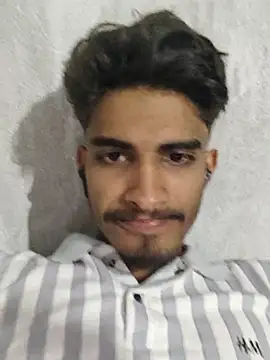 Snapshot of jitendra5834 chatting on December 18, 2025, 3:18 pm jitendra5834 online show from December 18, 2025, 3:18 pm