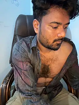 MeekBatgirl online show from October 28, 2025, 5:33 am