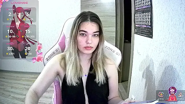 Snapshot of Kris_Moss chatting on November 3, 2025, 3:30 am Kris Moss online show from November 3, 2025, 3:30 am