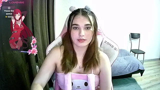 Snapshot of Kris_Moss chatting on November 21, 2025, 11:58 pm Kris Moss online show from November 21, 2025, 11:58 pm