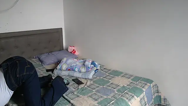 Snapshot of Celestte_Dior chatting on November 17, 2025, 3:29 pm Celestte Dior online show from November 17, 2025, 3:29 pm