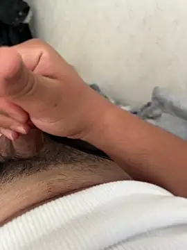 savasx06 online show from September 18, 2025, 2:52 pm