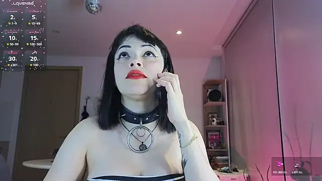 Snapshot of novafet chatting on December 22, 2025, 12:07 am novafet online show from December 22, 2025, 12:07 am