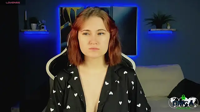 Roxy foxi online show from October 18, 2025, 1:08 am