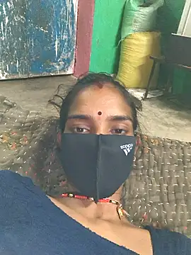 Snapshot of So_pinki chatting on September 20, 2025, 3:24 pm So pinki online show from September 20, 2025, 3:24 pm