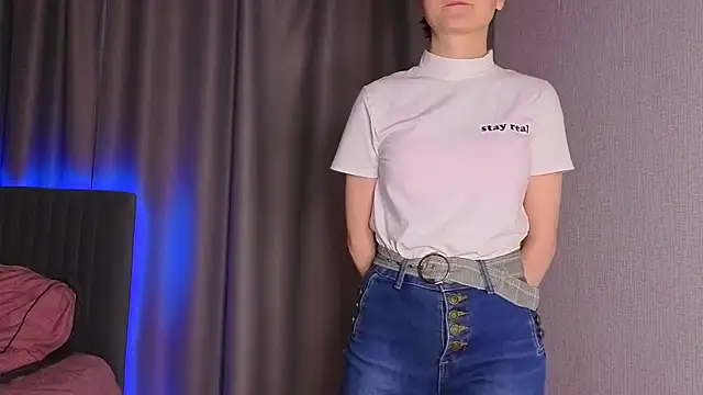 Snapshot of DaisyDr3am chatting on September 15, 2025, 7:03 pm DaisyDr3am online show from September 15, 2025, 7:03 pm