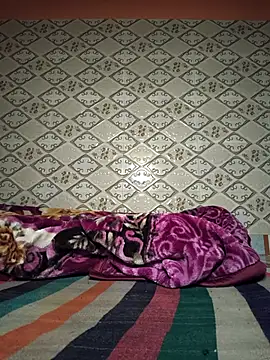 Snapshot of Aidakhan1212 chatting on January 14, 2026, 1:44 am Aidakhan1212 online show from January 14, 2026, 1:44 am