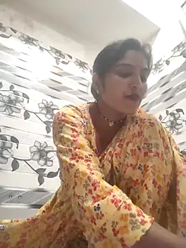 Snapshot of LUCKY_cut chatting on January 14, 2026, 11:27 am LUCKY cut online show from January 14, 2026, 11:27 am