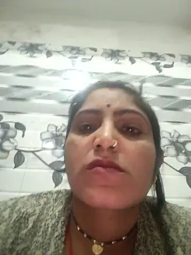 Snapshot of LUCKY_cut chatting on January 17, 2026, 3:33 am LUCKY cut online show from January 17, 2026, 3:33 am