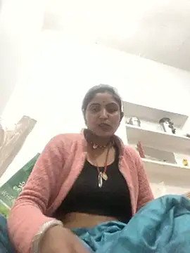 Snapshot of LUCKY_cut chatting on February 2, 2026, 1:54 pm LUCKY cut online show from February 2, 2026, 1:54 pm