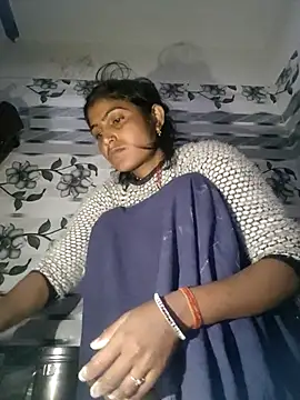 Snapshot of LUCKY_cut chatting on February 3, 2026, 2:53 am LUCKY cut online show from February 3, 2026, 2:53 am