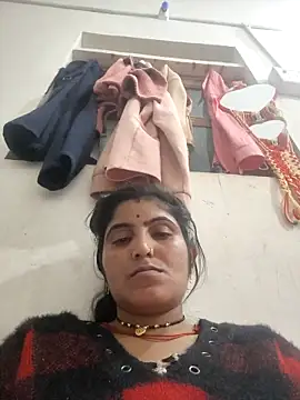 Snapshot of LUCKY_cut chatting on February 6, 2026, 6:44 pm LUCKY cut online show from February 6, 2026, 6:44 pm