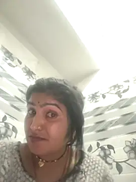 Snapshot of LUCKY_cut chatting on February 20, 2026, 11:00 am LUCKY cut online show from February 20, 2026, 11:00 am