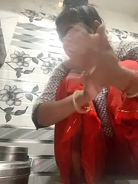 Snapshot of LUCKY_cut chatting on February 21, 2026, 2:01 am LUCKY cut online show from February 21, 2026, 2:01 am