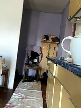 vikinylon online show from October 4, 2025, 7:17 am