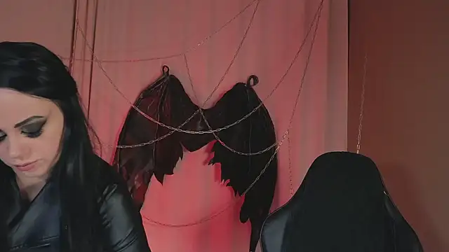 Snapshot of Jolie_Orchid chatting on October 31, 2025, 12:17 pm Jolie Orchid online show from October 31, 2025, 12:17 pm