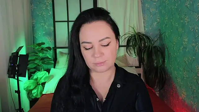 Jolie Orchid online show from July 4, 2026, 5:57 am