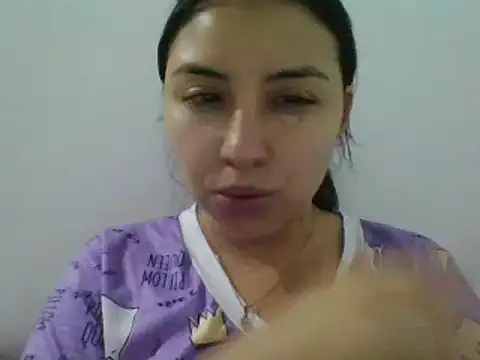 Snapshot of _Romilly_ chatting on March 13, 2026, 2:18 am Romilly online show from March 13, 2026, 2:18 am