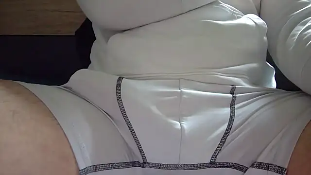 Snapshot of YourBigOne20 chatting on December 2, 2025, 8:30 am YourBigOne20 online show from December 2, 2025, 8:30 am