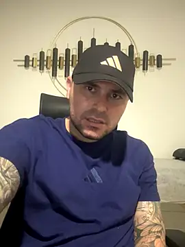 Snapshot of joshmahe chatting on September 11, 2025, 2:11 am joshmahe online show from September 11, 2025, 2:11 am